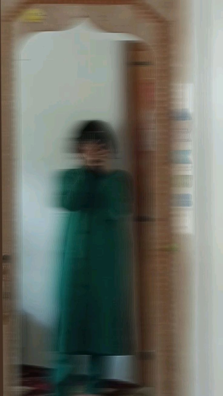 Blur dp for instagram girls cute smile