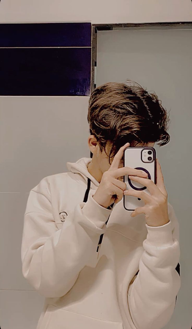 Hidden face dp for boys anime style