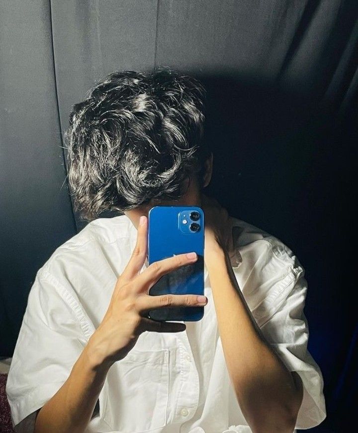 Hidden face dp for boys posing