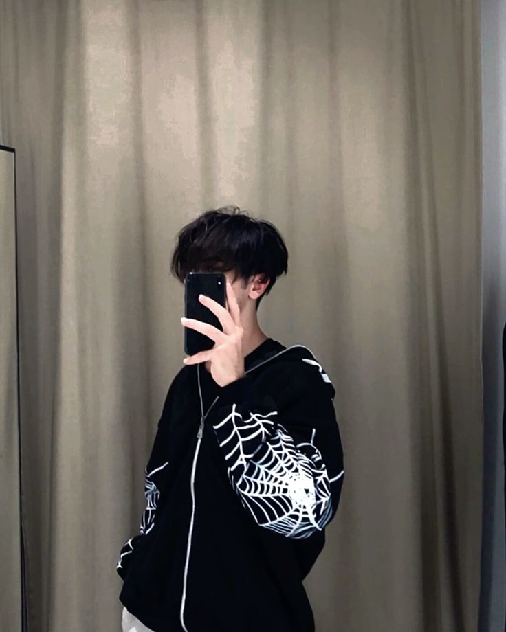 Hidden face dp for boys stylish pose