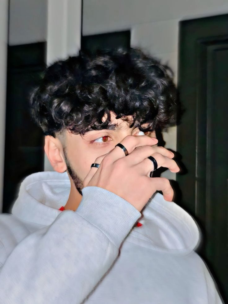 Hidden face dp for boys stylish