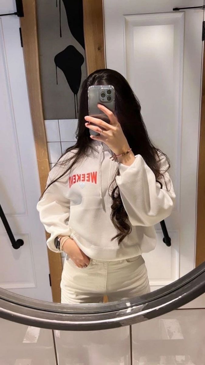 Hidden face dp for girls aesthetic black