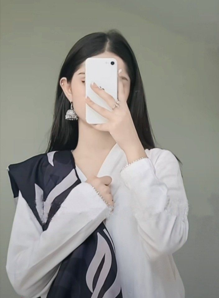 Hidden face dp for girls aesthetic mood