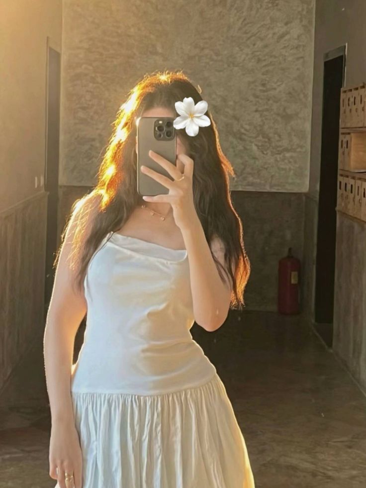 Hidden face dp for girls attitude