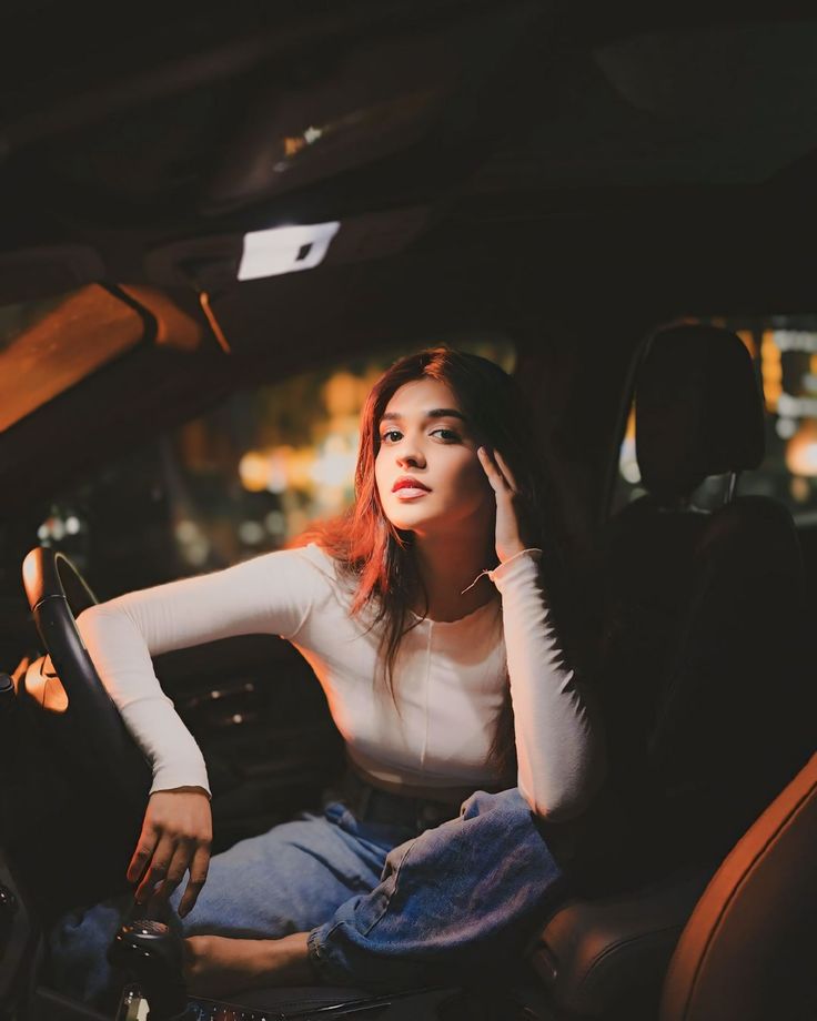 Whatsapp dp realistic photo