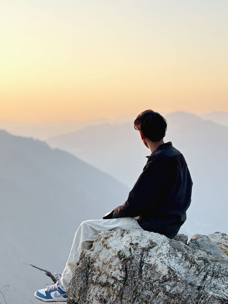 alone dp black background