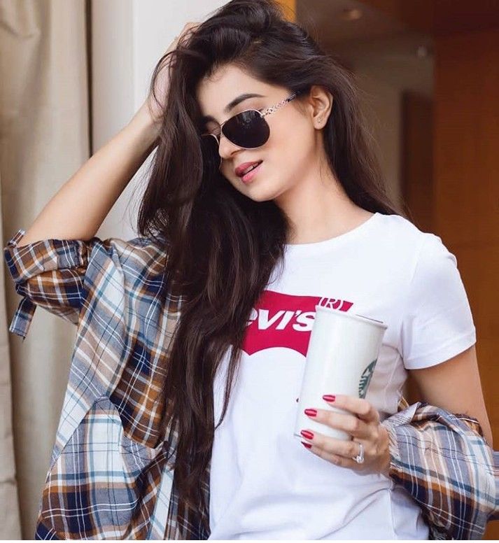 attitude girl dp for whatsapp profile