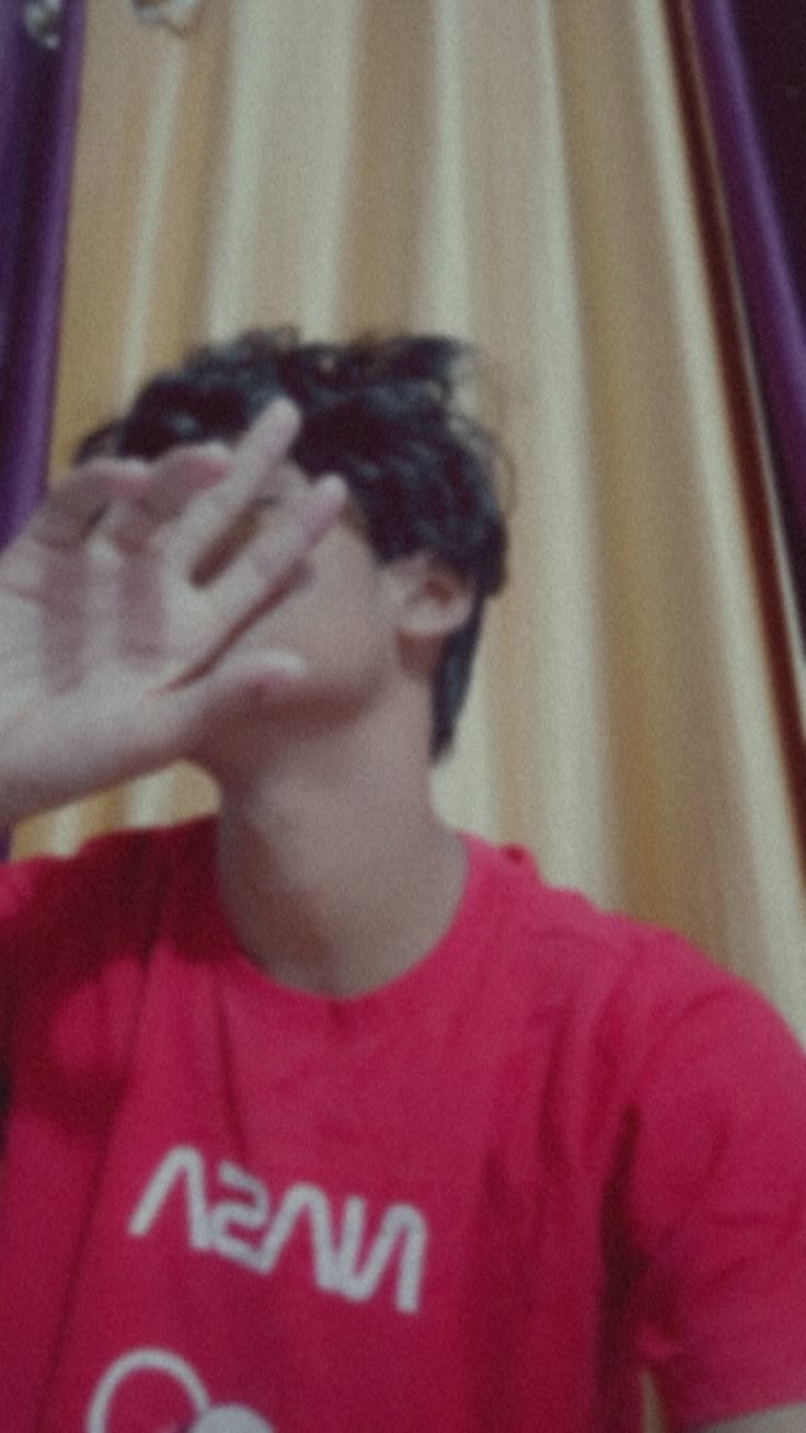 black blur boy pic
