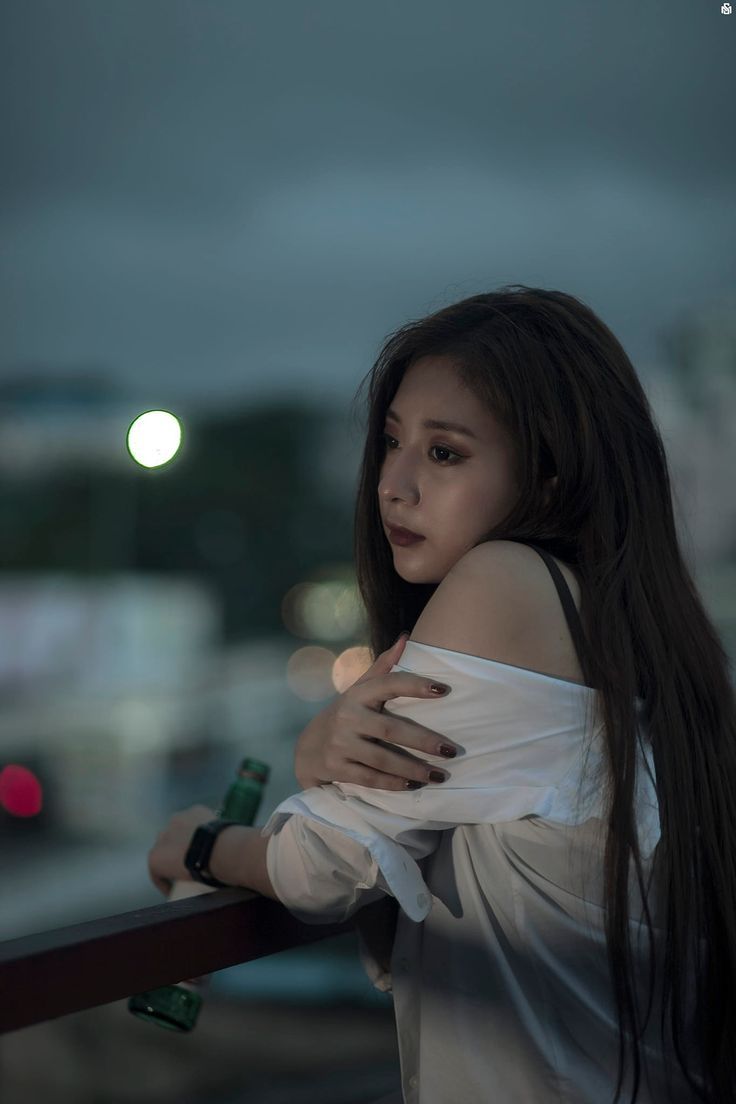 black dp sad girl love