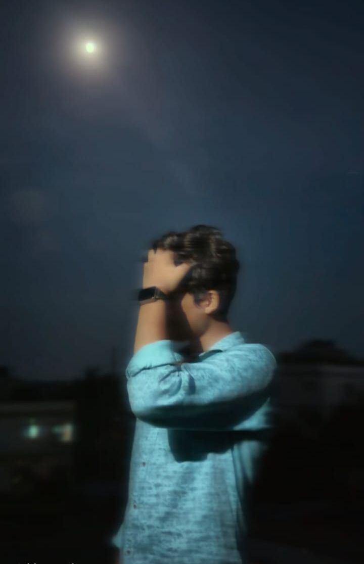 blur boy dp black background