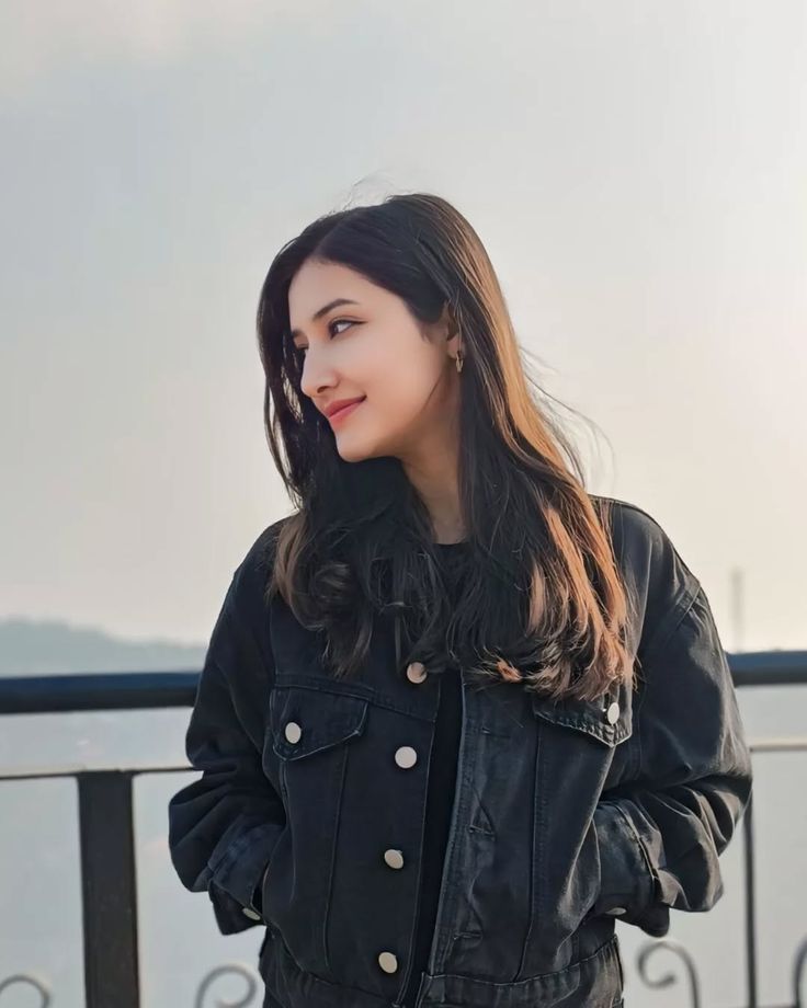 cute girl dp for instagram attitude