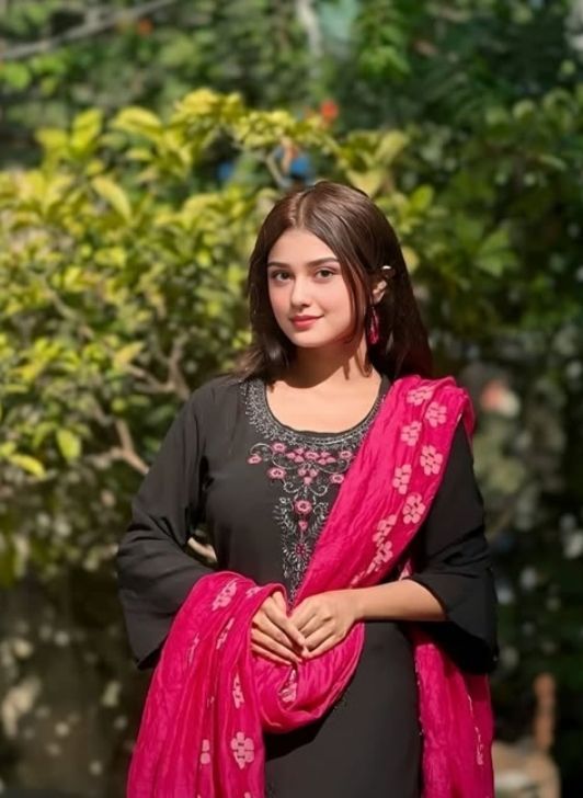 dp for girls cute smile hd