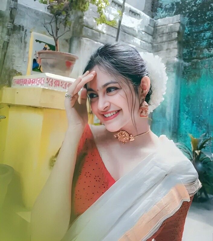 dp for girls royal look