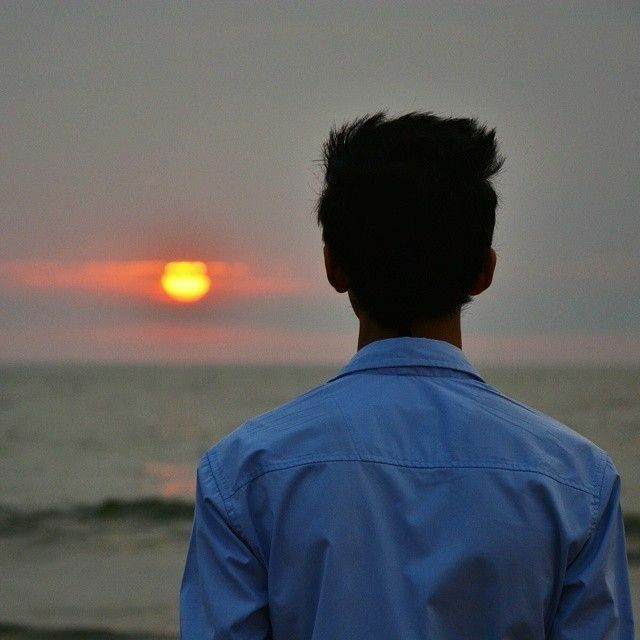 dp for sad boy mirror click