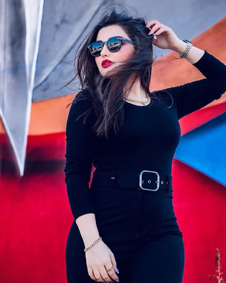 dp for whatsapp stylish attitude girl