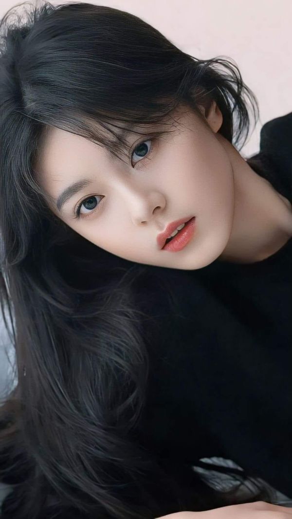 korean girl dp stylish pose