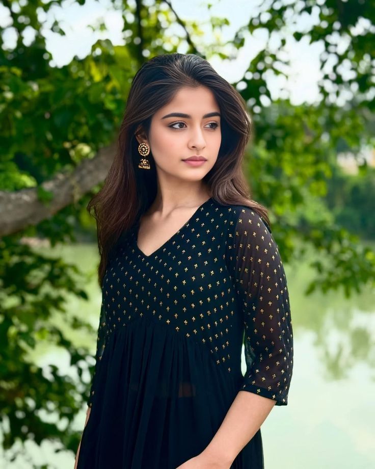 ladki photo with smile