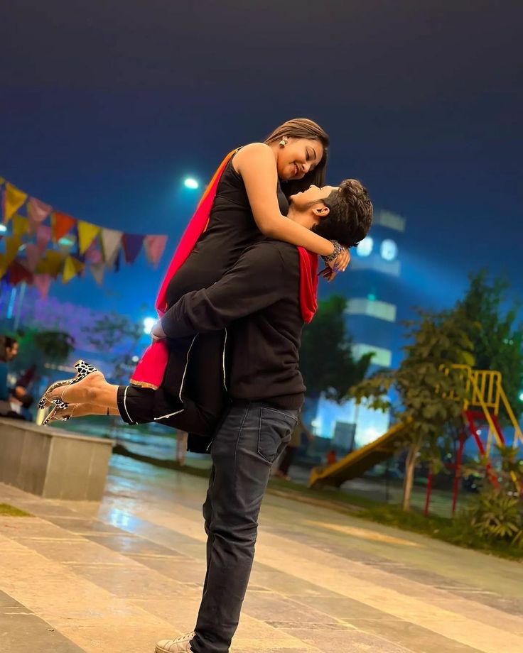 love dp couple image