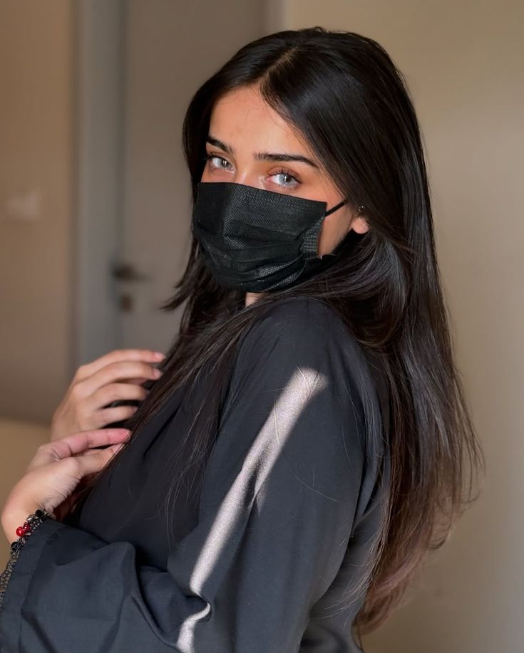 mask girl dp night mode