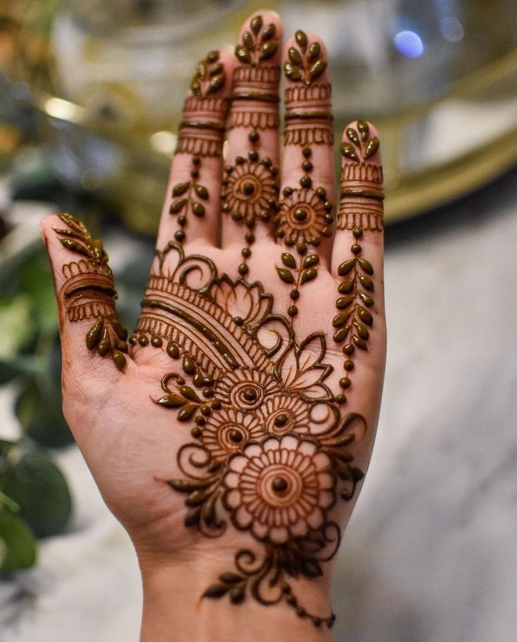 mehndi design photos cute