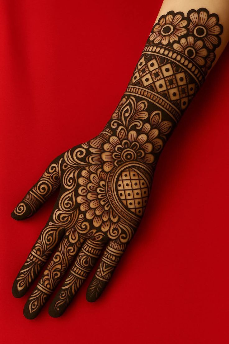 mehndi design photos detailed