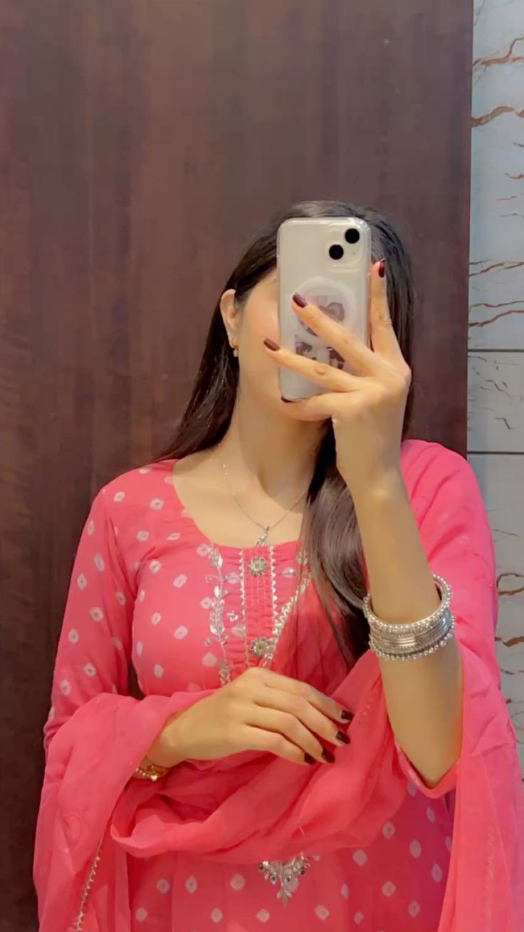 mirror selfie girl dp mirror pose