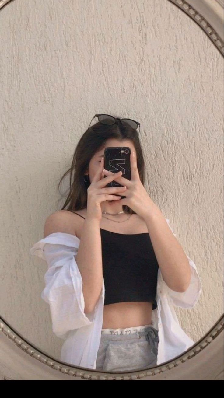 mirror selfie girl dp new