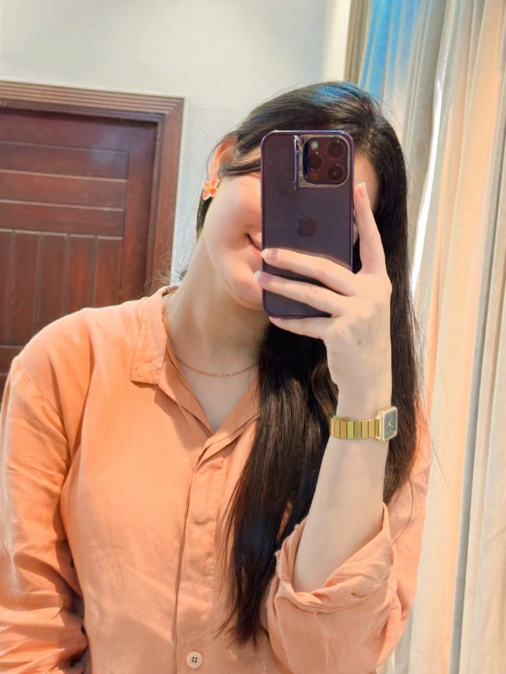 mirror selfie girl dp realistic