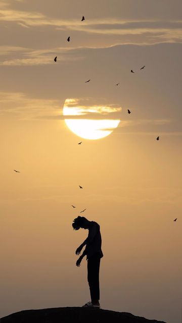 realistic sad boy dp