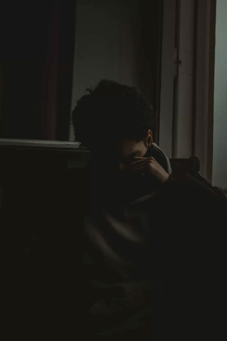 sad boy dp for whatsapp