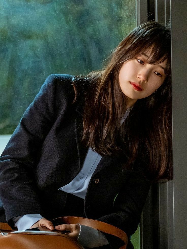 sad girl dp instagram