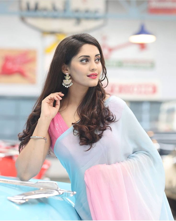 saree girl dp modern indian