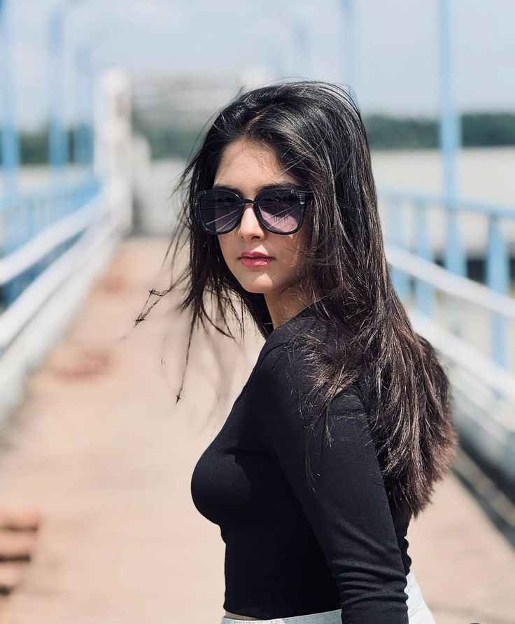 stylish cartoon girl attitude dp