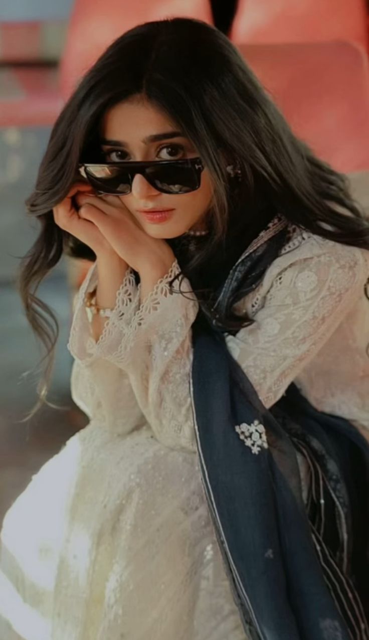 stylish girl attitude dp for instagram