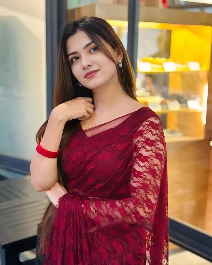 stylish indian saree girl dp