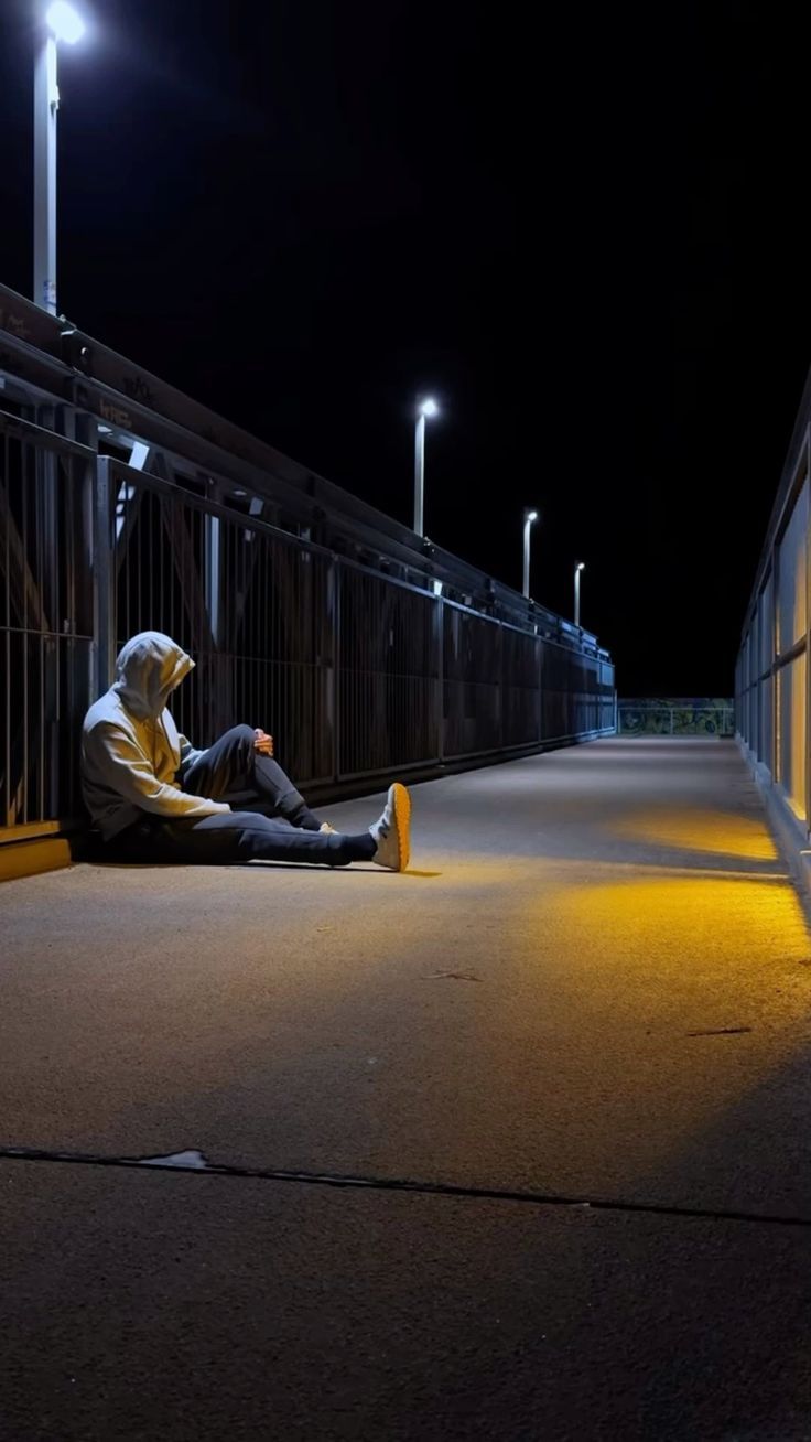 stylish sad boy dp for instagram